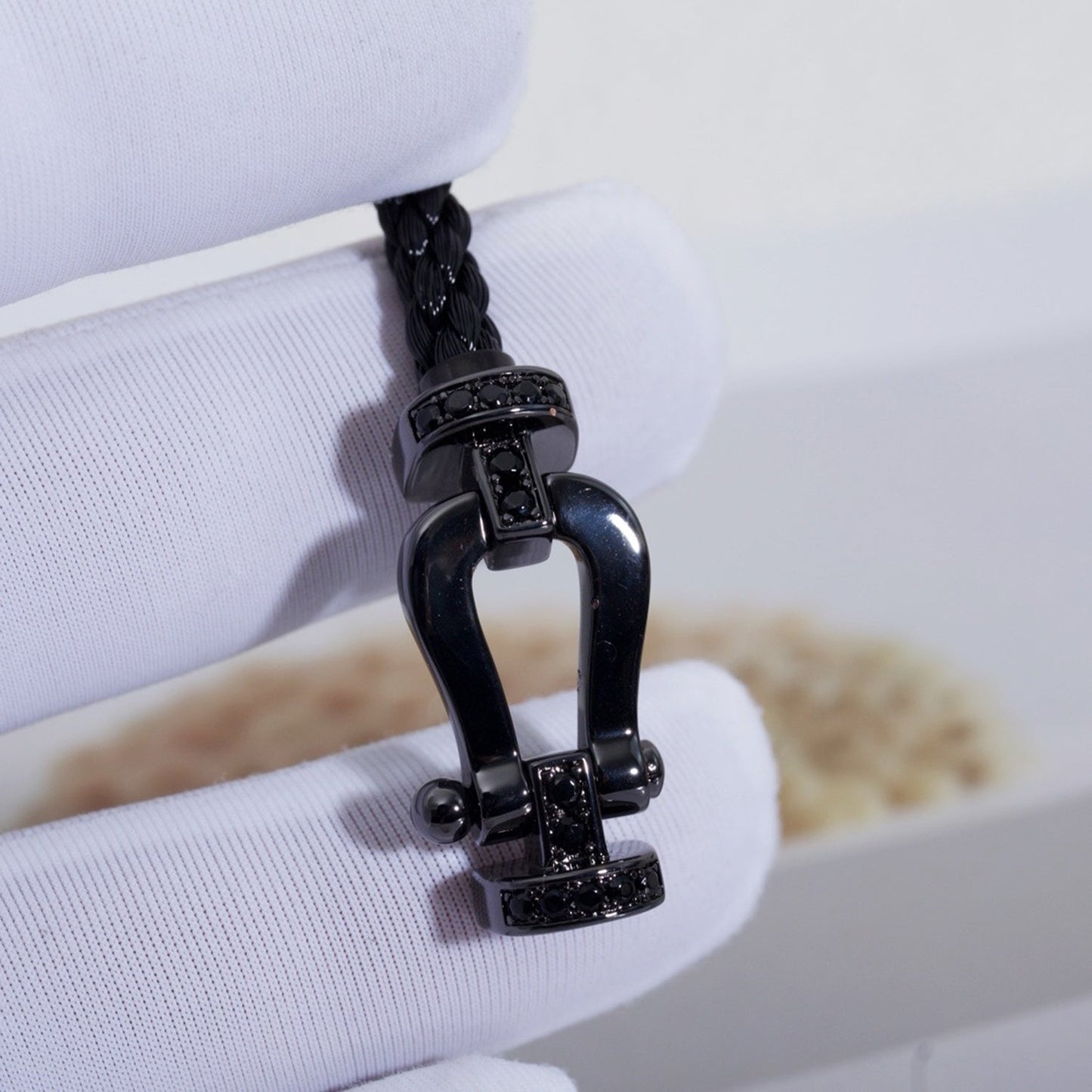 [Gaonasi]FORCE LARGE SERIES HORSESHOE BLACK SAMURAI BRACELET