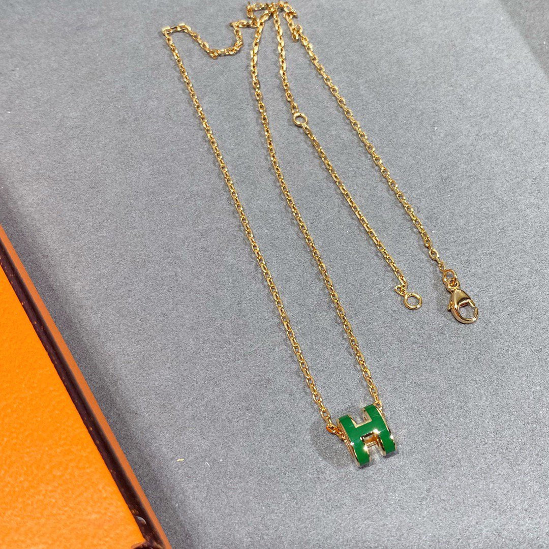 [Gaonasi]POP H GREEN NECKLACE SILVER AND GOLD