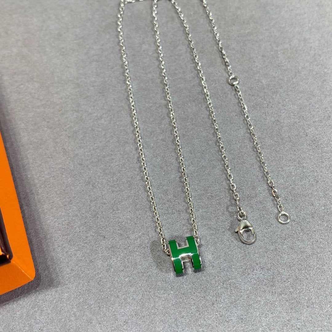 [Gaonasi]POP H GREEN NECKLACE SILVER AND GOLD