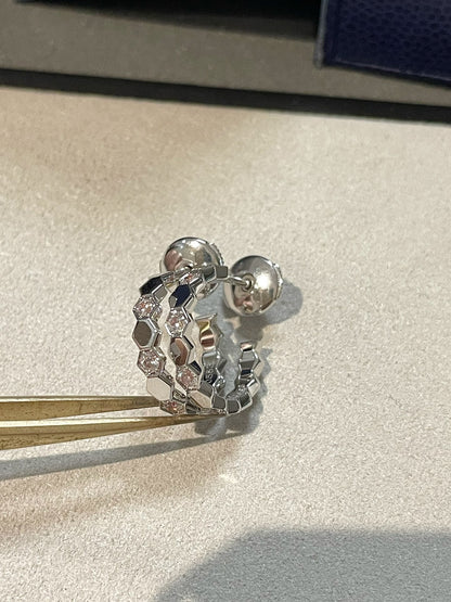 [Gaonasi]Hollow Design Four-Leaf Clover Flower Shape Ring
