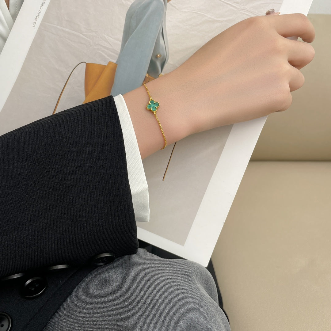 [Gaonasi]CLOVER BRACELET MALACHITE 1 MOTIF