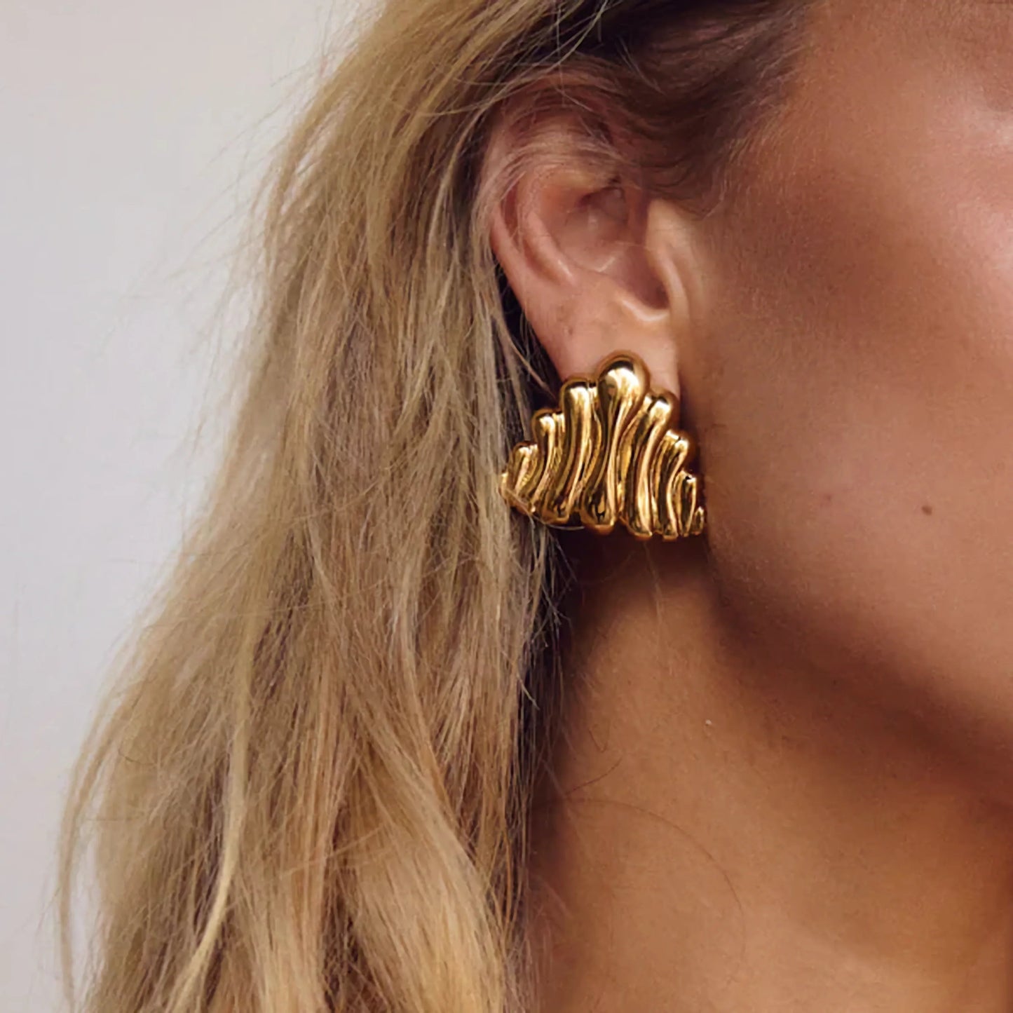 [Gaonasi]Nora Ripple Gold Earrings