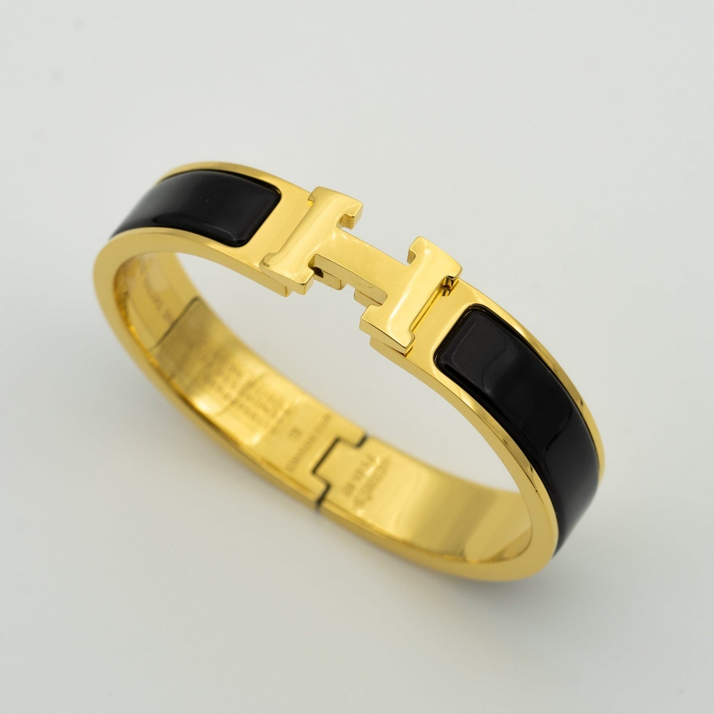 [Gaonasi]H BLACK BRACELET