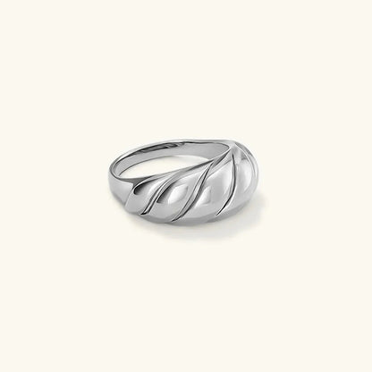 [Gaonasi]Lorelei Gold Croissant Ring