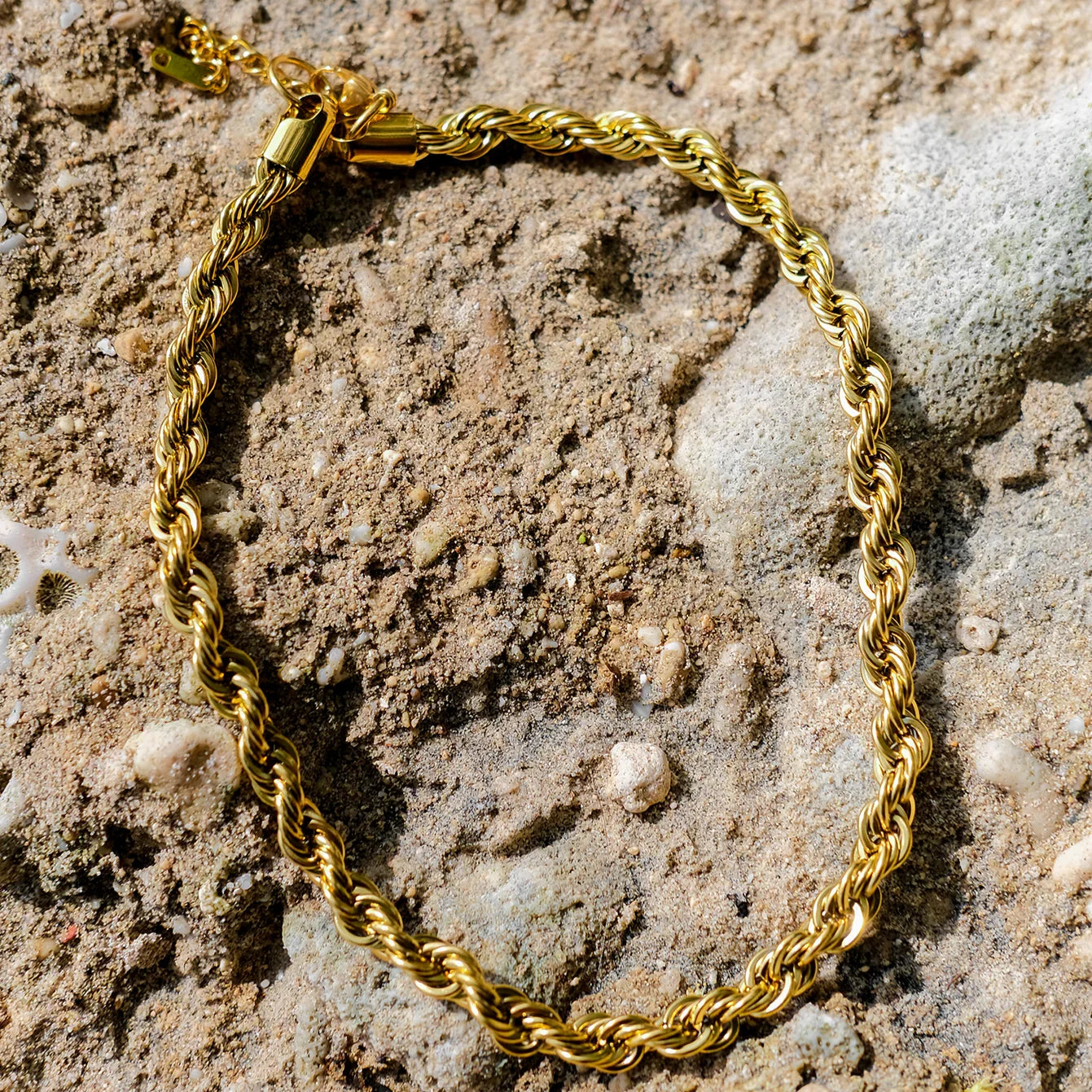 [Gaonasi]Mila Golden Twist Necklace