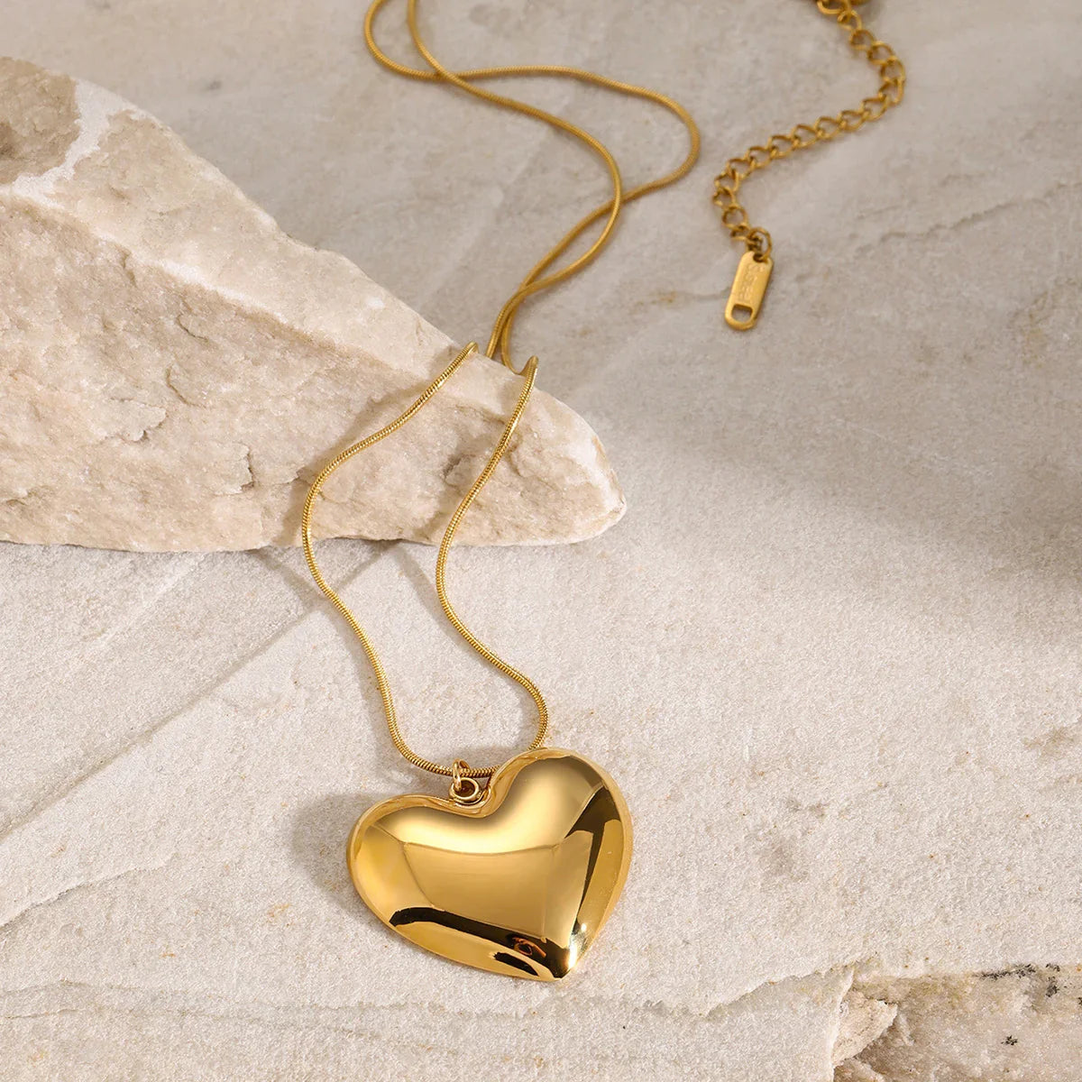 [Gaonasi]Roberta Heart Necklace