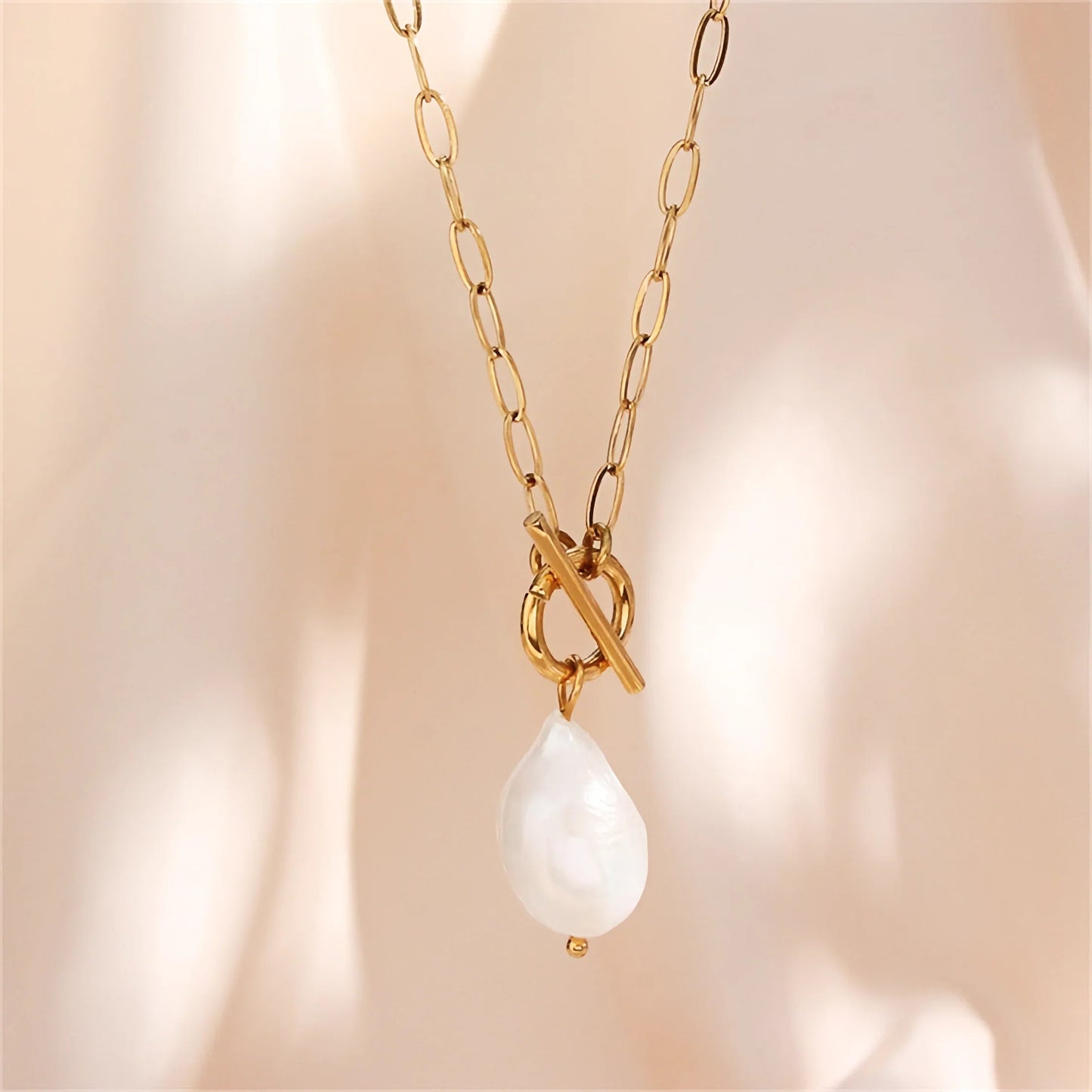 [Gaonasi]Aphrodite Freshwater Pearl Necklace
