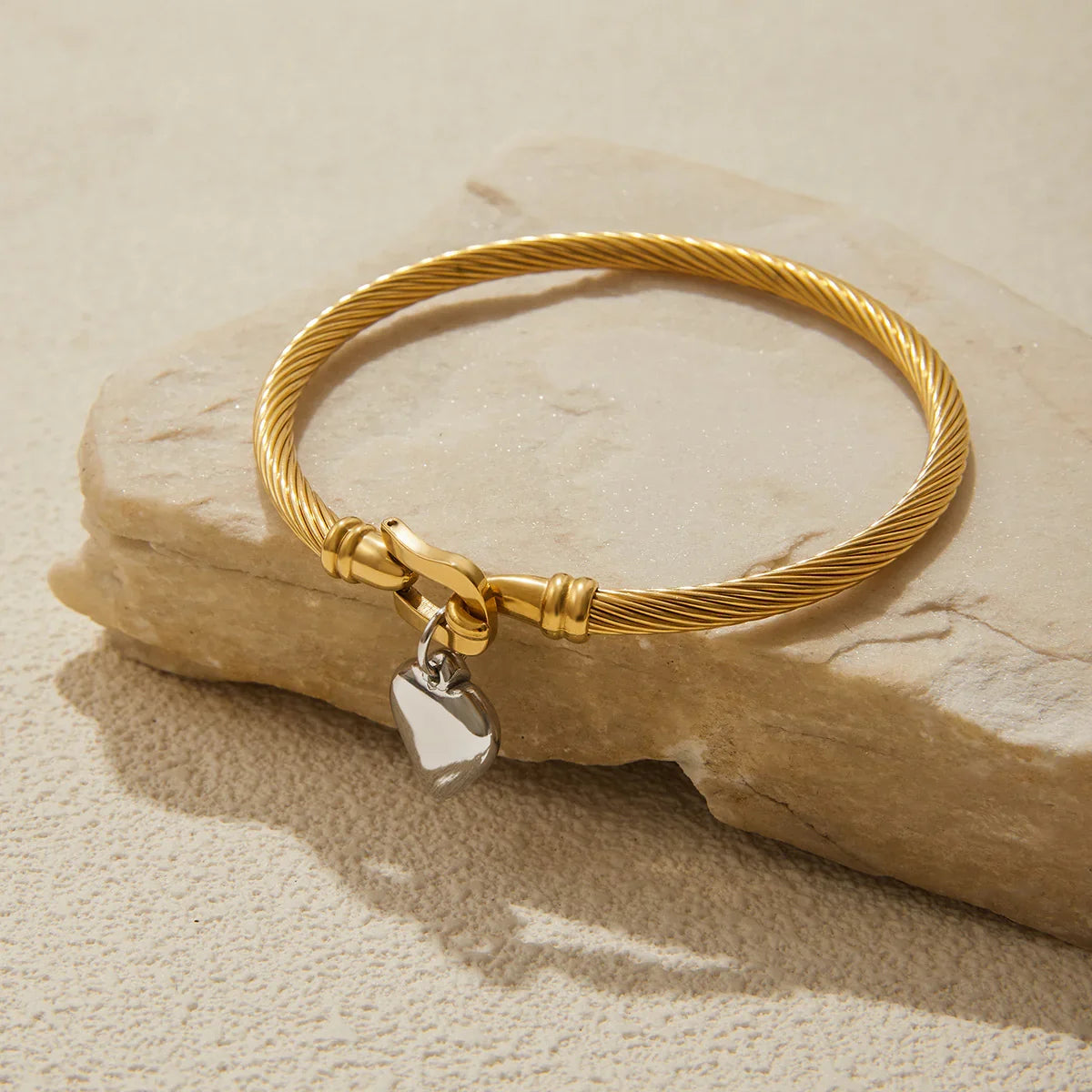 [Gaonasi]Solenne Twisted Band Gold Bracelet