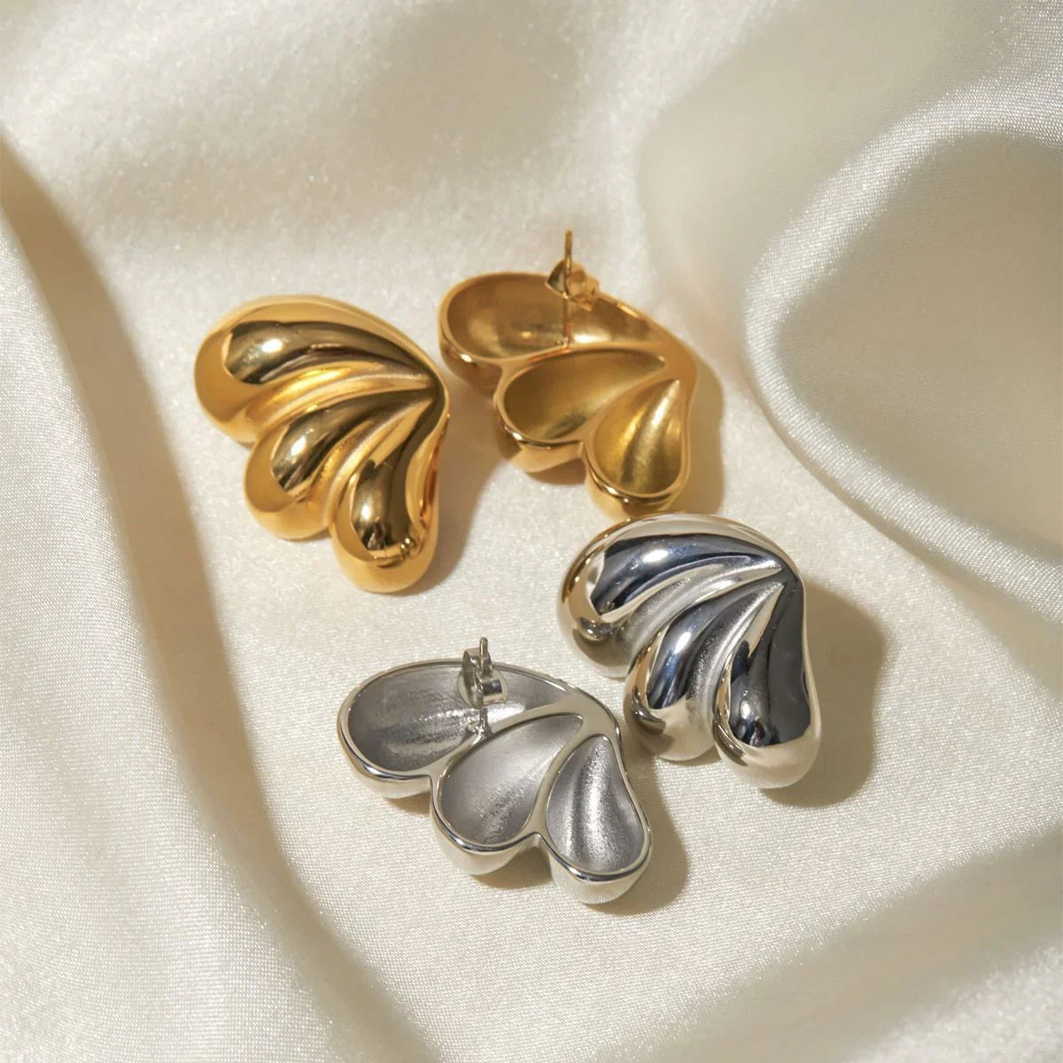 [Gaonasi]Liesel Gold Butterfly Earrings