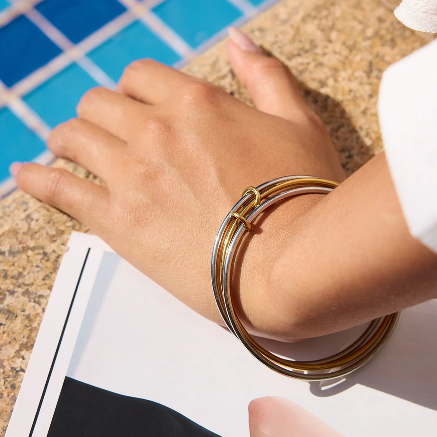 [Gaonasi]Romina Two Tone Stacked Bracelet