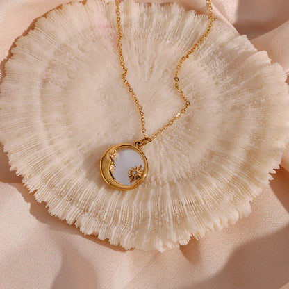 [Gaonasi]Evangeline Lunar Gold Necklace