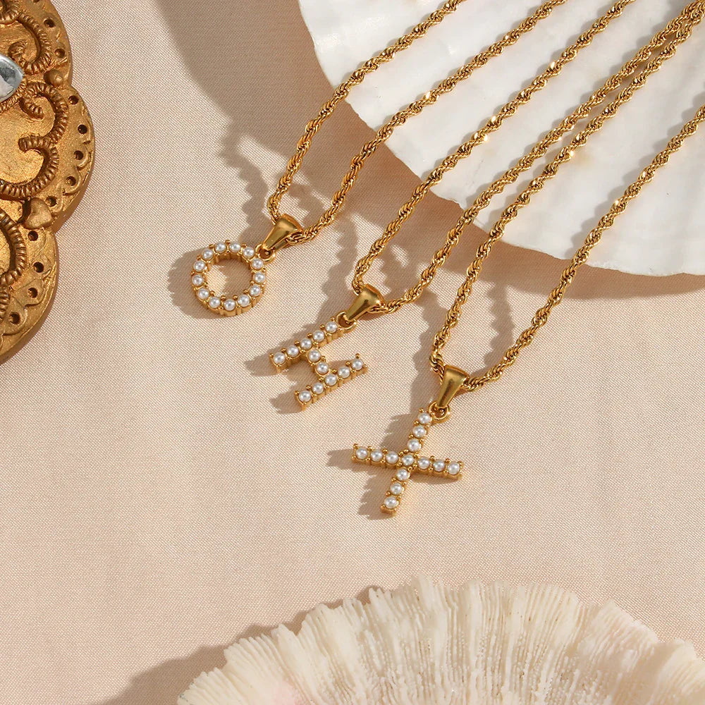 [Gaonasi]Elodie Initial Letter Pearl Necklace