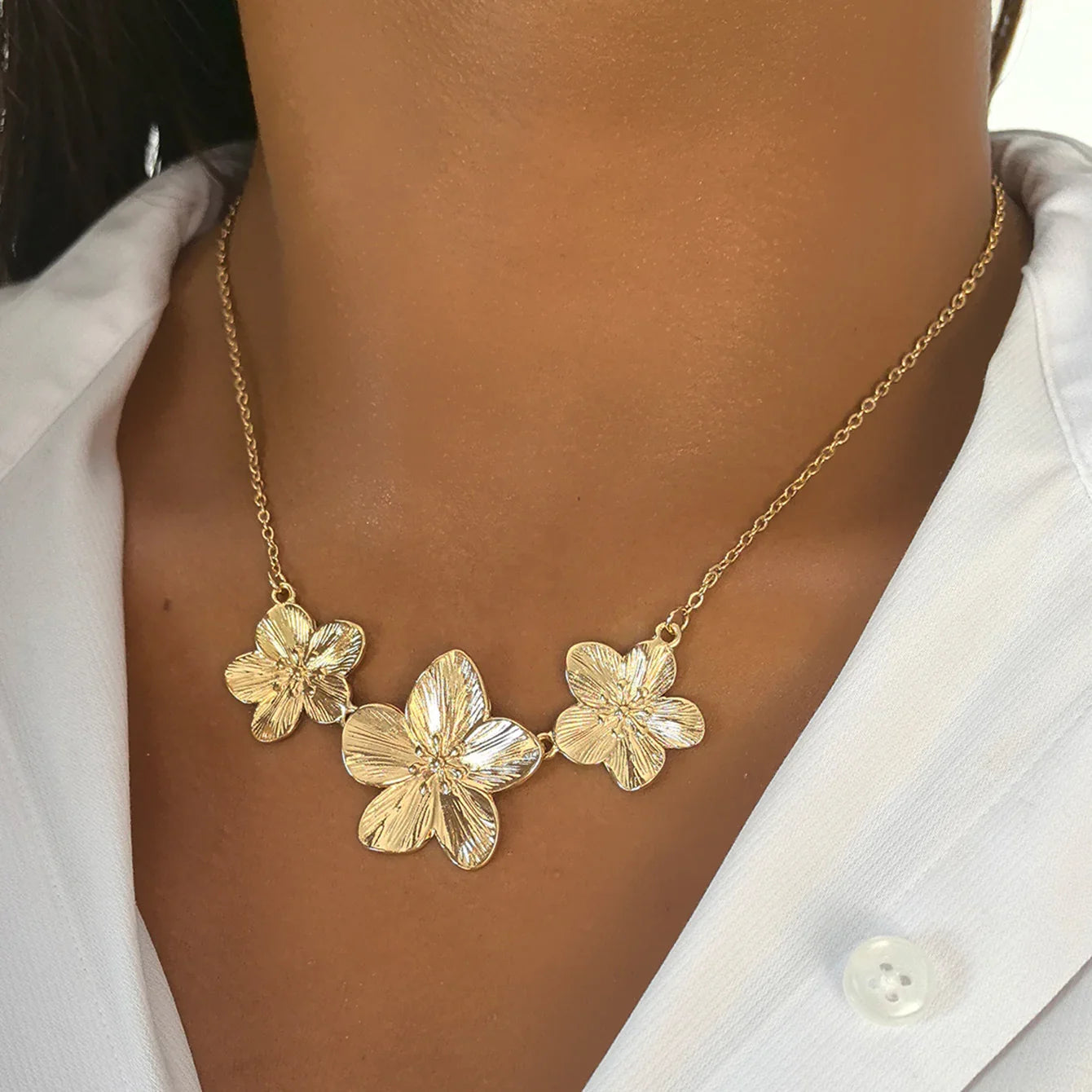 [Gaonasi]Millie Gold Flower Necklace
