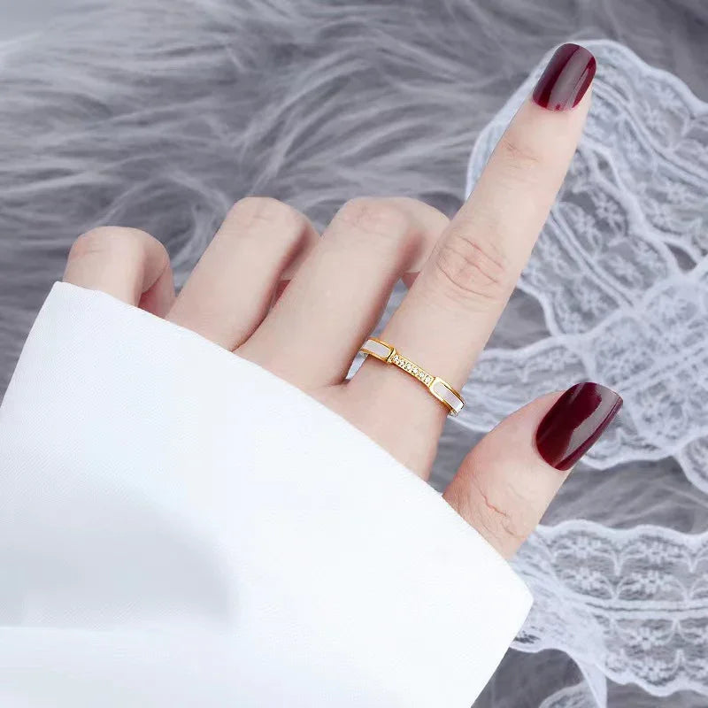 [Gaonasi]Gabrielle Diamond Simulant Gold Ring