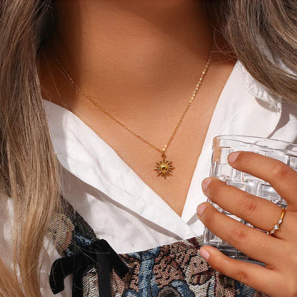[Gaonasi]Eliora Gold Sun Necklace
