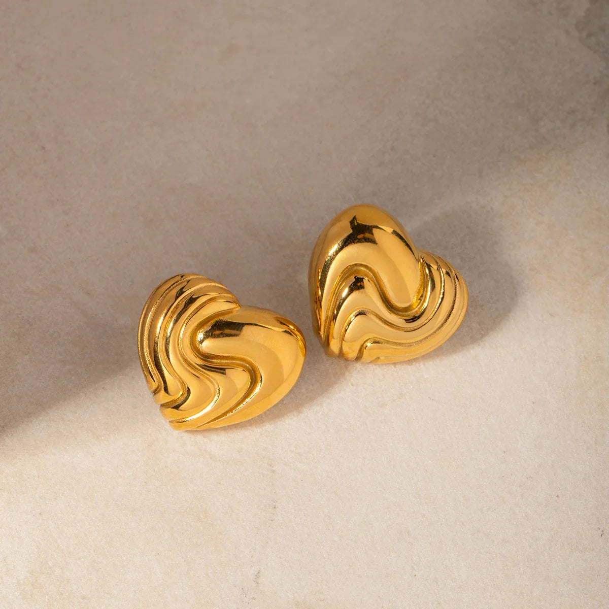 [Gaonasi]Milena Heart Gold Earrings