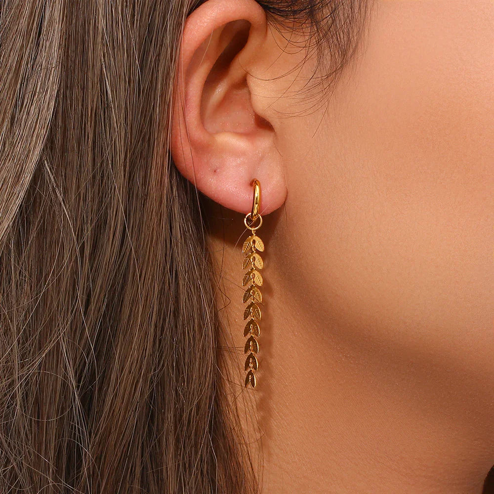 [Gaonasi]Faith Fishtail Earrings
