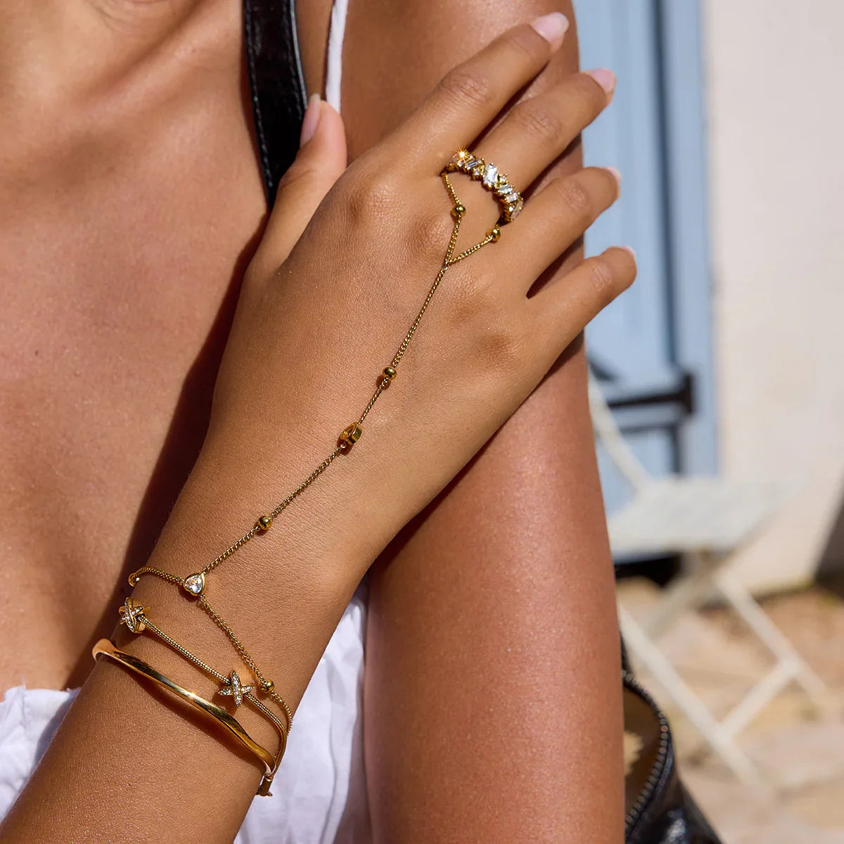 [Gaonasi]Brienne Diamond Cross Herringbone Bracelet