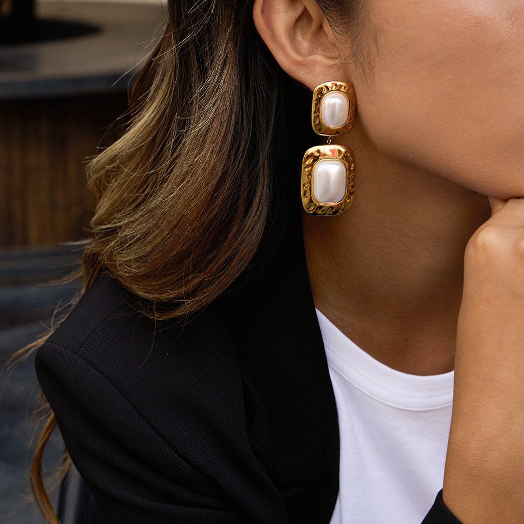 [Gaonasi]Trixie Chunky Pearl Drop Earrings