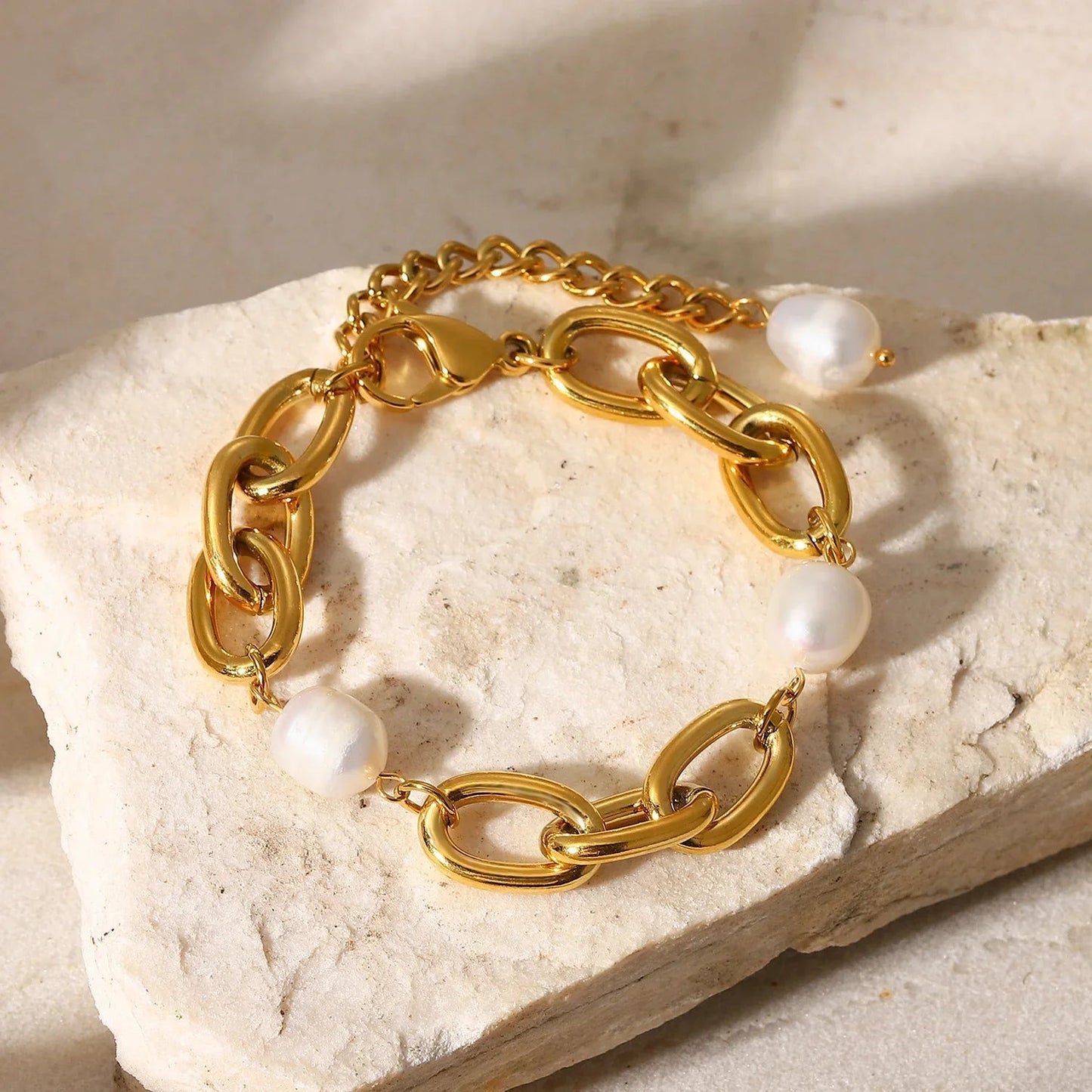 [Gaonasi]Ysabel Chunky Freshwater Pearl Bracelet