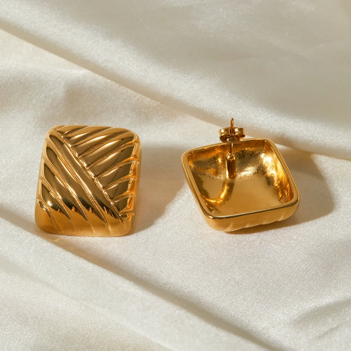 [Gaonasi]Inez Gold Earrings