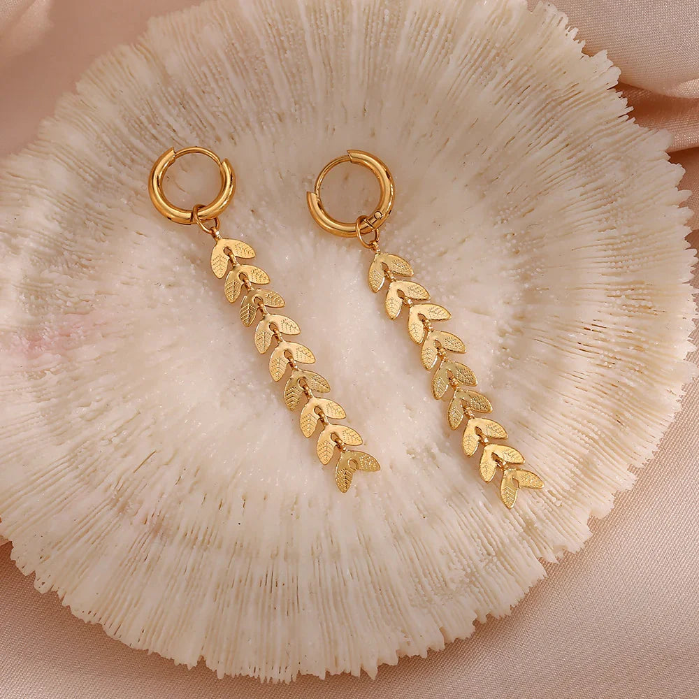 [Gaonasi]Faith Fishtail Earrings