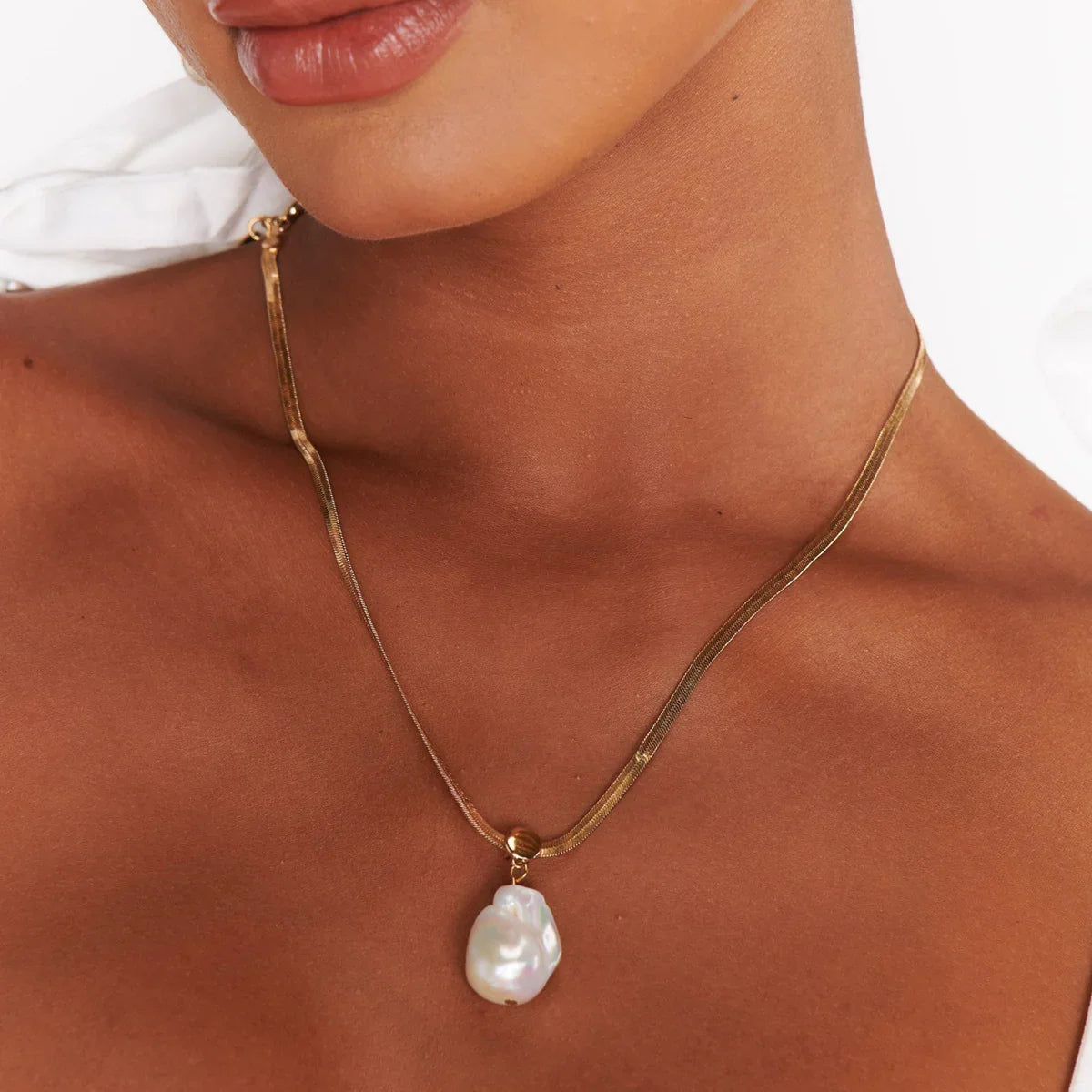 [Gaonasi]Glorietta Herringbone Pearl Necklace