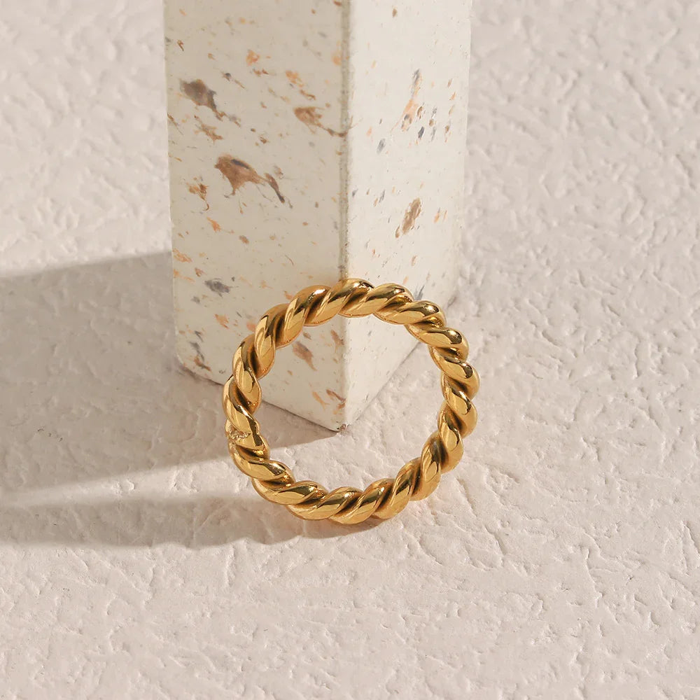 [Gaonasi]Melody Gold Twist Ring