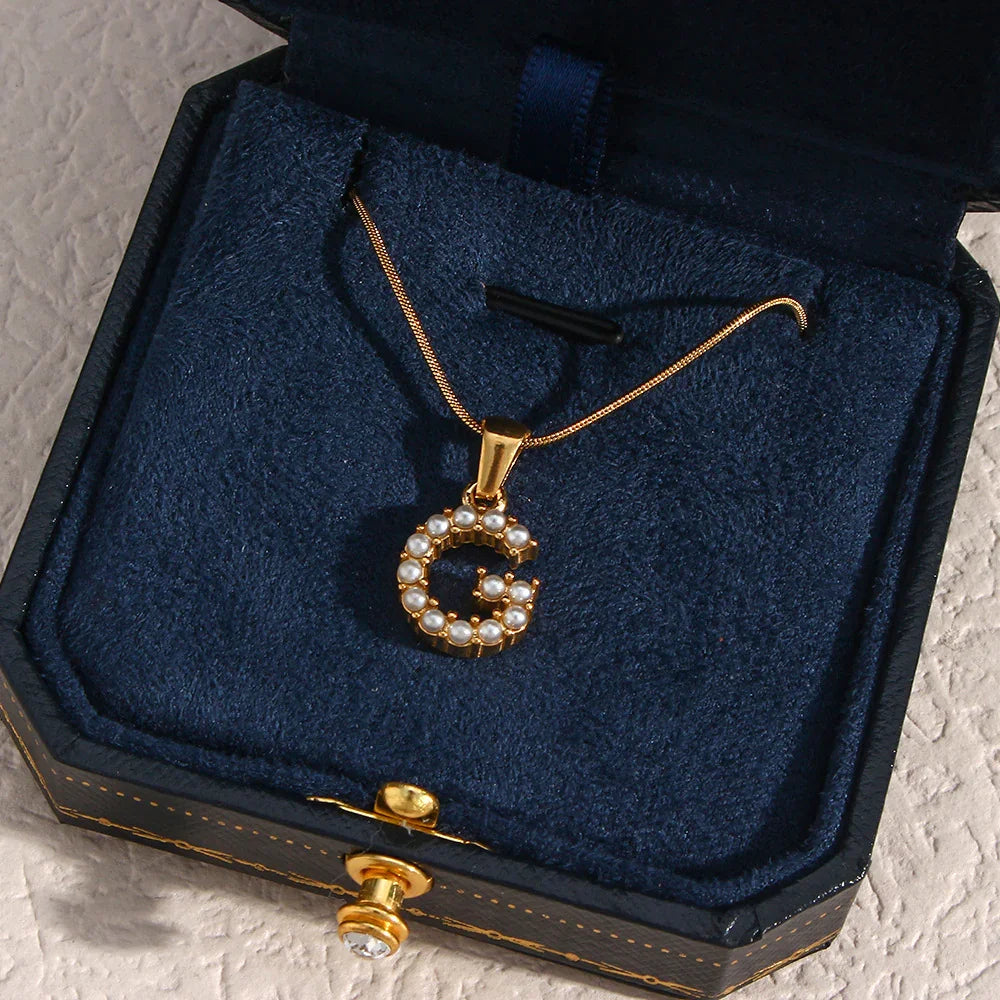 [Gaonasi]Augustine Initial Letter Pearl Necklace