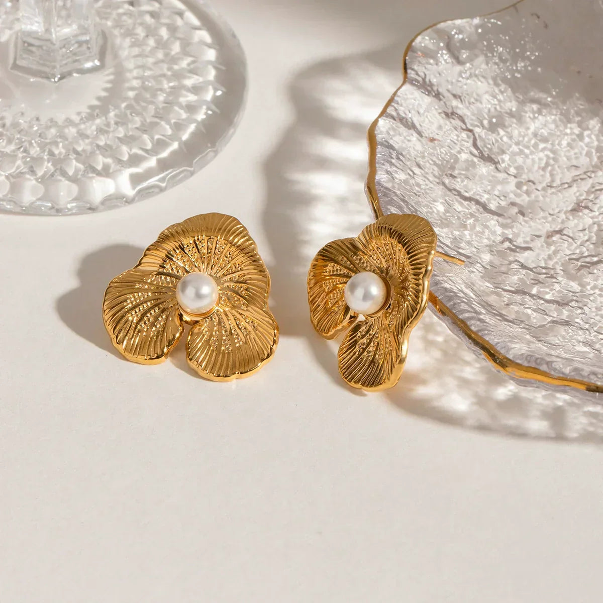 [Gaonasi]Klara Floral Pearl Earrings
