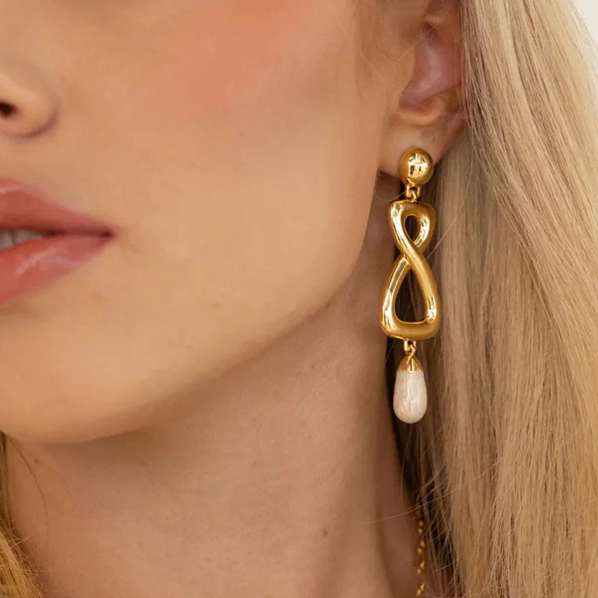 [Gaonasi]Kaylee Freshwater Pearl Earrings