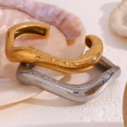 [Gaonasi]Zaria Asymmetrical Gold Bangle