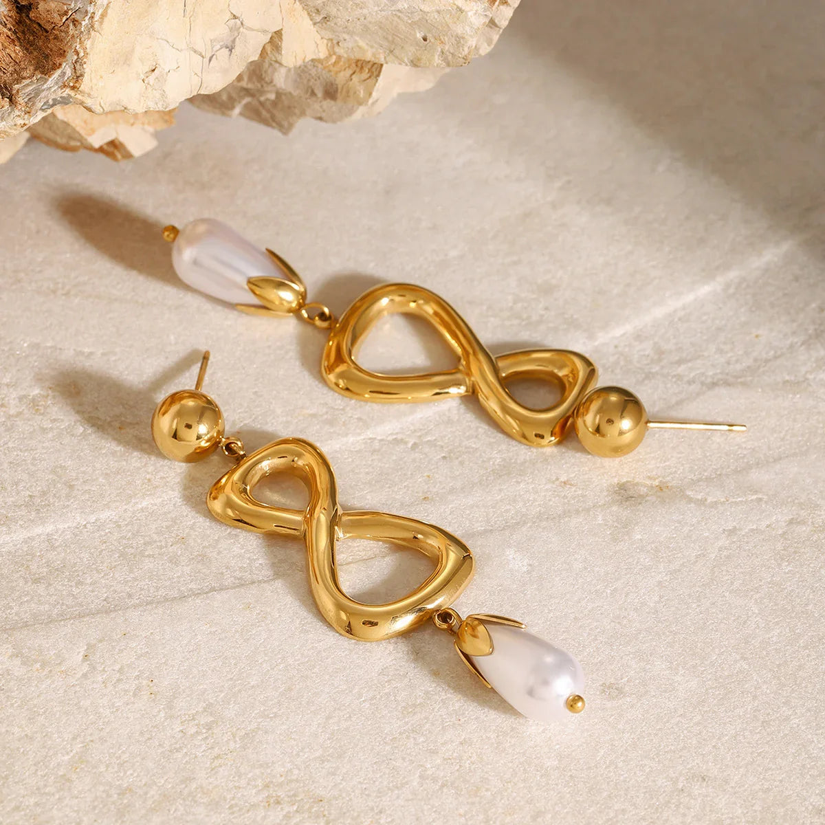 [Gaonasi]Kaylee Freshwater Pearl Earrings