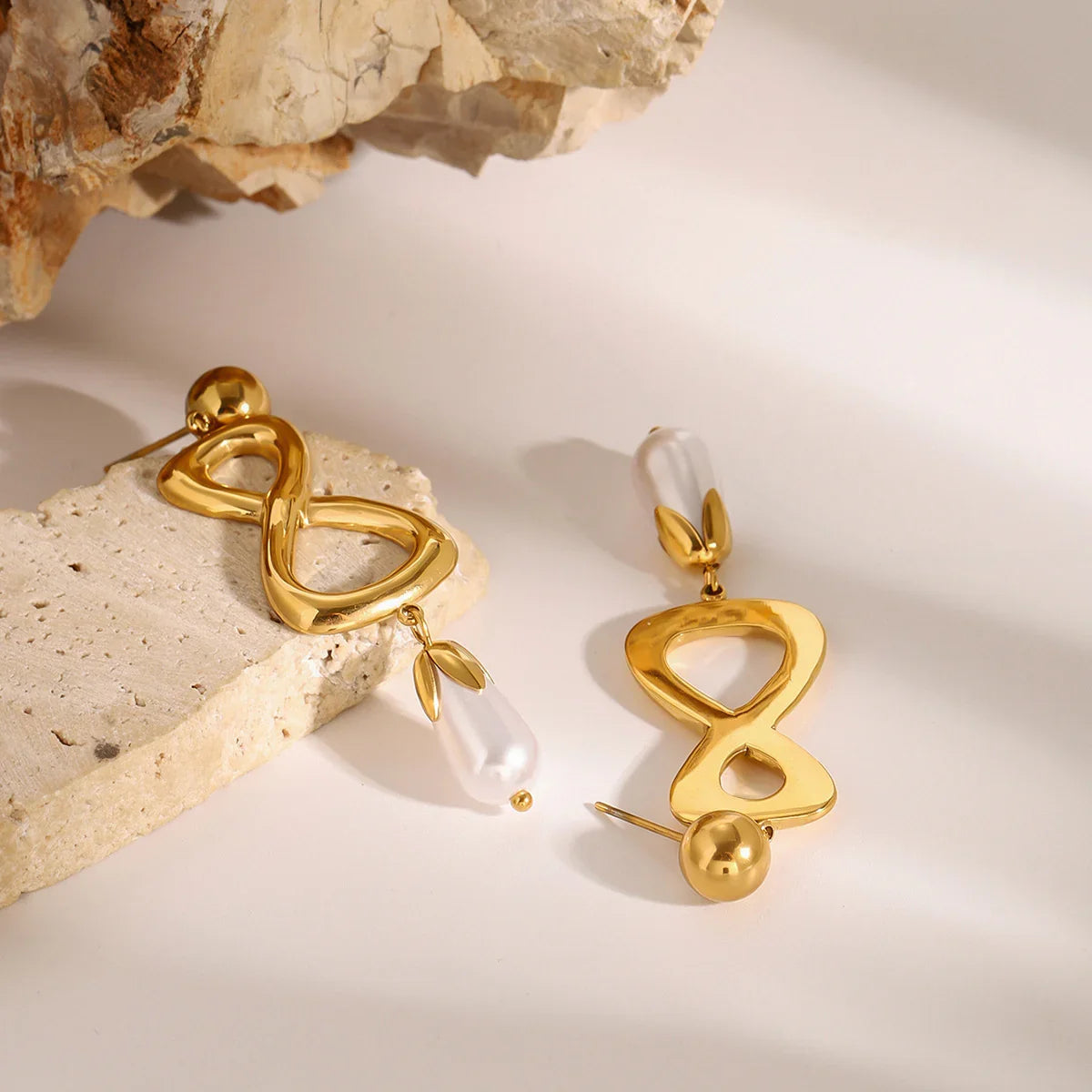 [Gaonasi]Kaylee Freshwater Pearl Earrings