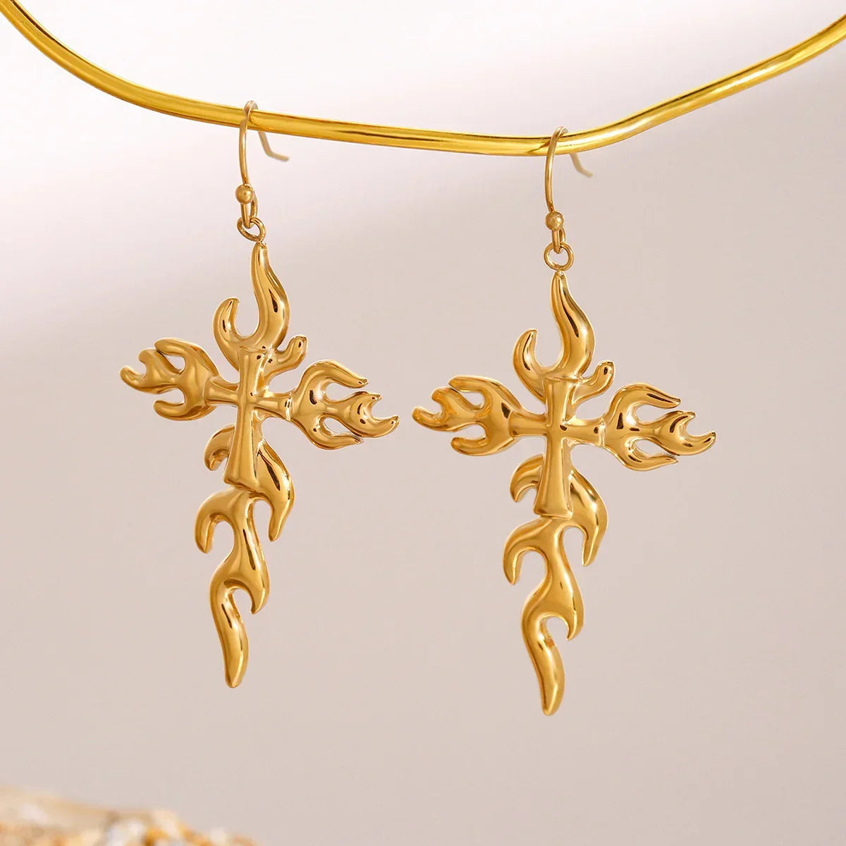 [Gaonasi]Adrielle Branched Cross Gold Earrings