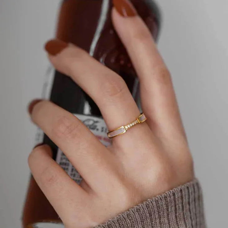 [Gaonasi]Gabrielle Diamond Simulant Gold Ring