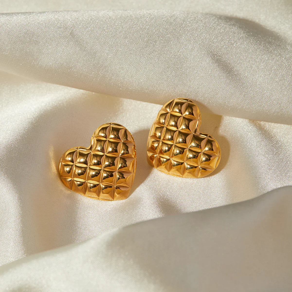 [Gaonasi]Irina Gold Heart Earrings