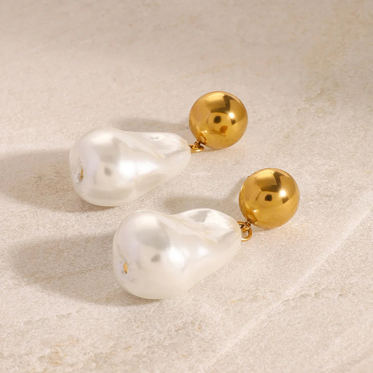 [Gaonasi]Ariana Chunky Pearl Drop Earrings
