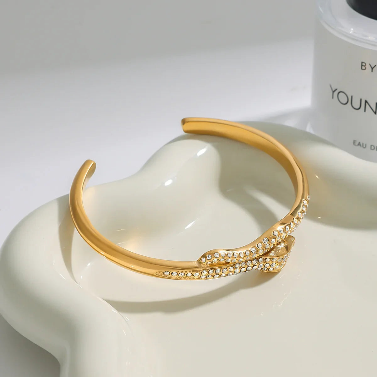 [Gaonasi]Rosalee Serpentine Diamond Bangle