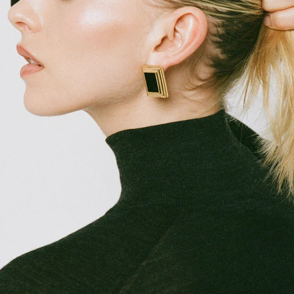 [Gaonasi]Sybil Gold Enamel Earrings