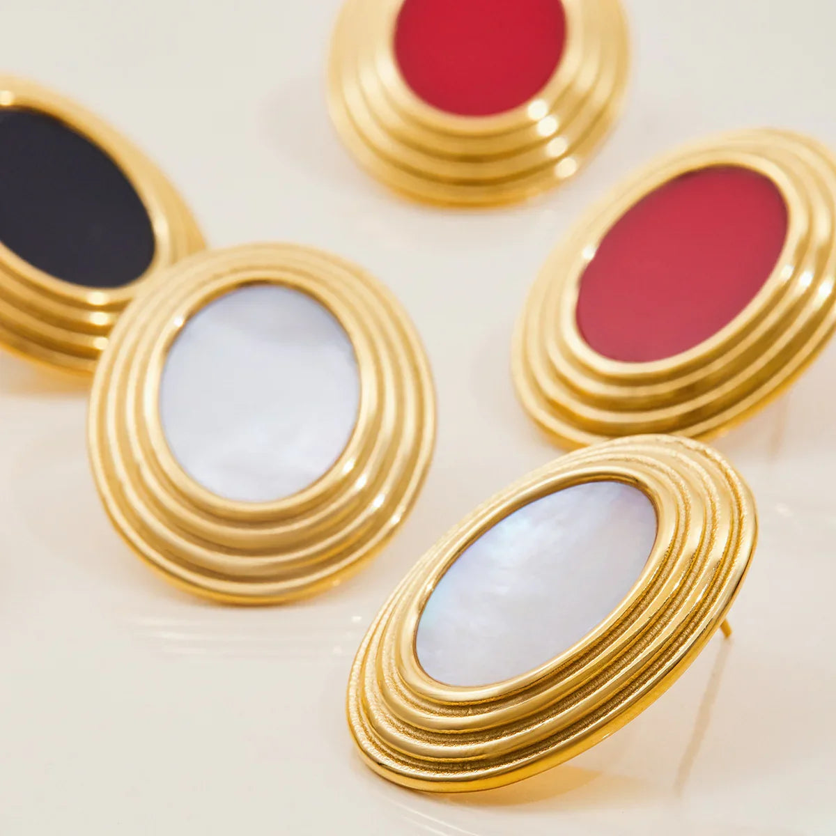 [Gaonasi]Ruthie Gold Enamel Earrings