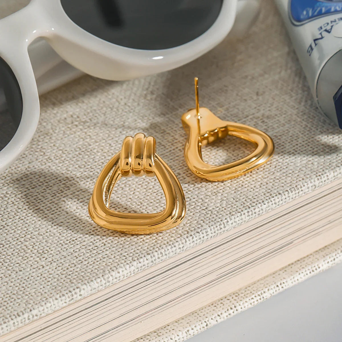 [Gaonasi]Doris Knot Charm Gold Earrings
