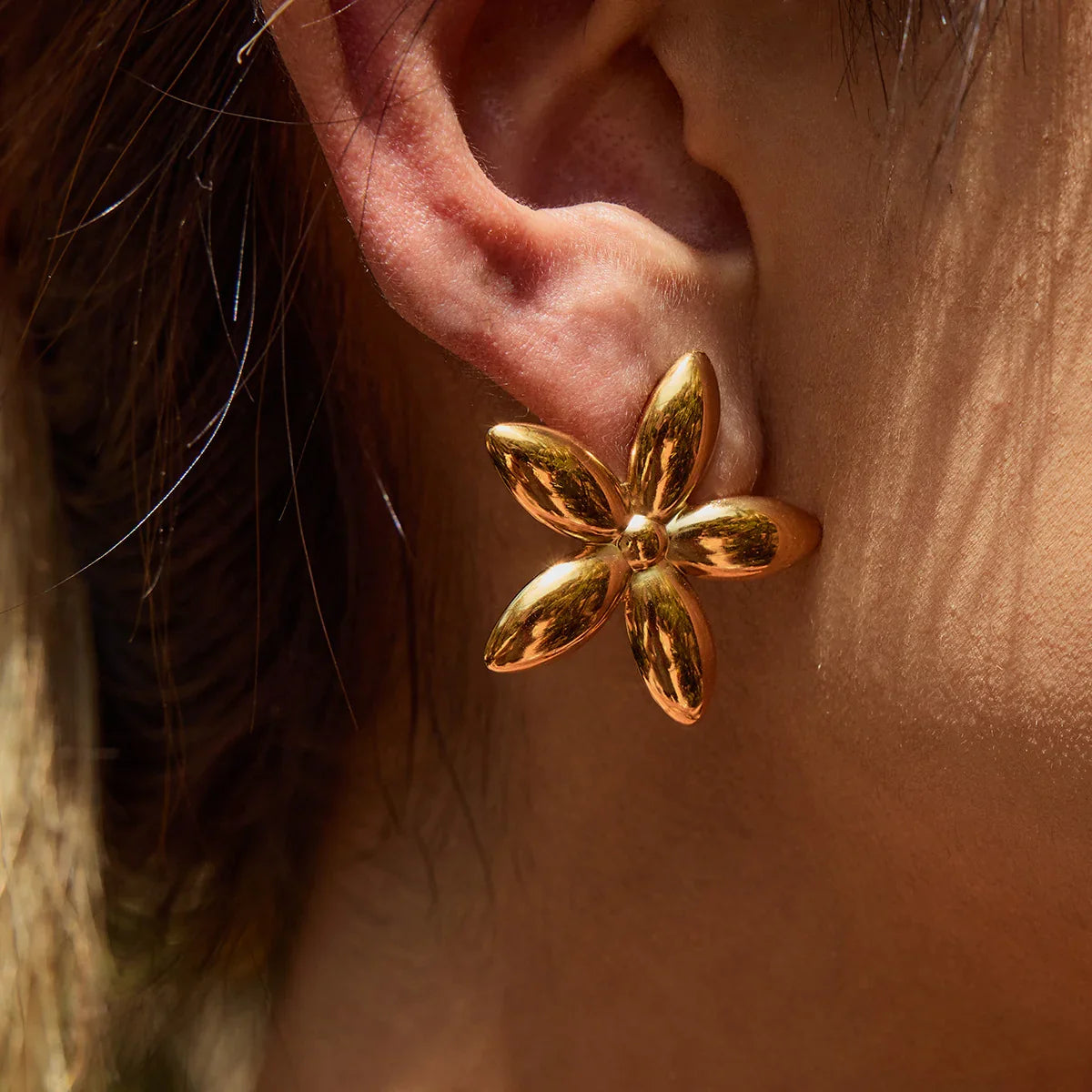 [Gaonasi]Monica Floral Gold Earrings