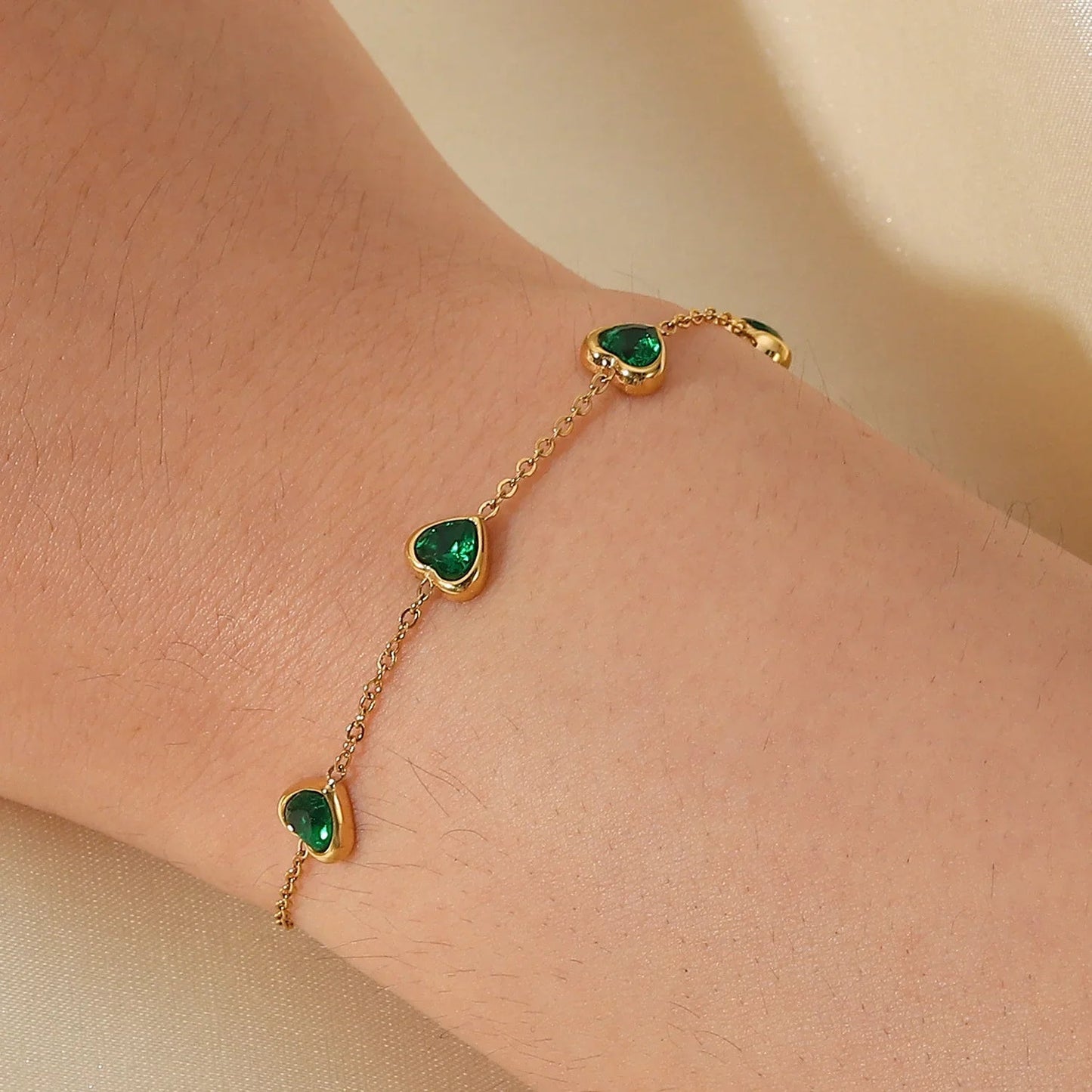 [Gaonasi]Francia Green Heart Bracelet