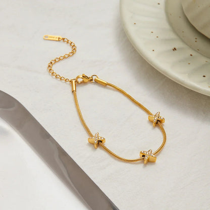 [Gaonasi]Brienne Diamond Cross Herringbone Bracelet