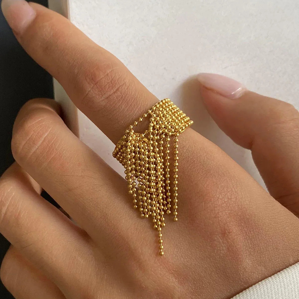 [Gaonasi]Krystelle Gold Tassel Ring