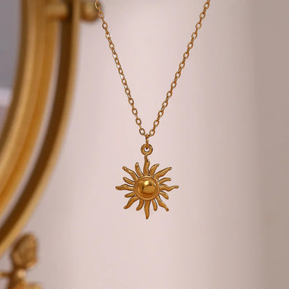 [Gaonasi]Eliora Gold Sun Necklace