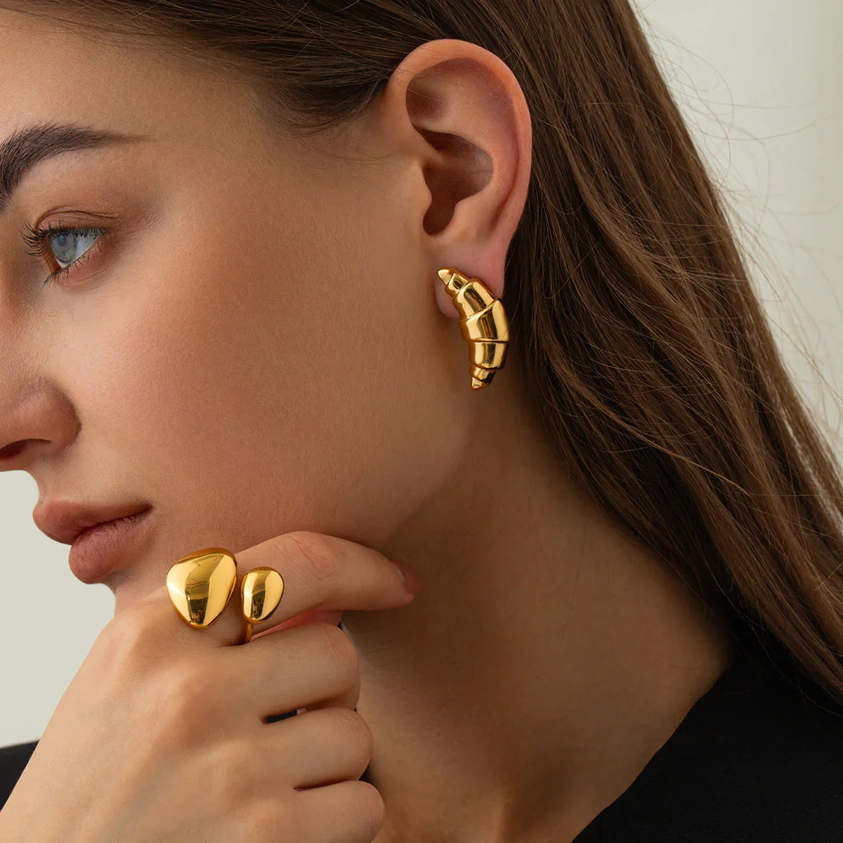 [Gaonasi]Emberly Gold Earrings