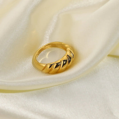 [Gaonasi]Amaia Gold Croissant Ring