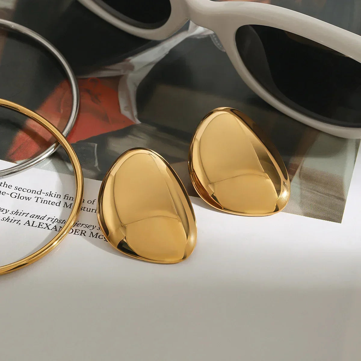 [Gaonasi]Carrie Chunky Bean Gold Earrings
